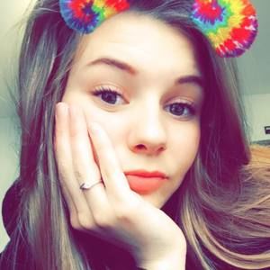 Meet your Posher, Celina